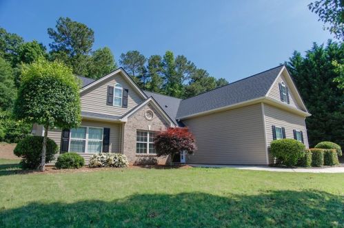 122 Laurel Oaks Ln, Jefferson GA  30549-5554 exterior