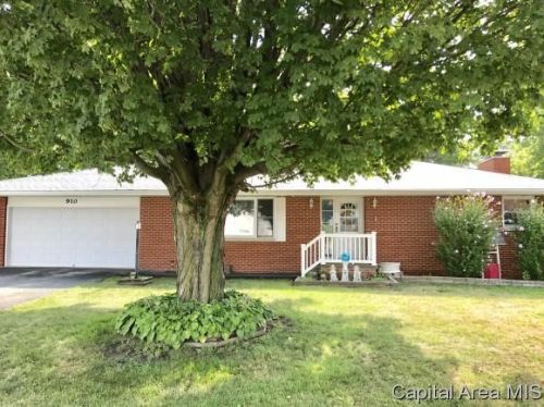 910 Bibbs St, Jacksonville, IL 62650-3038