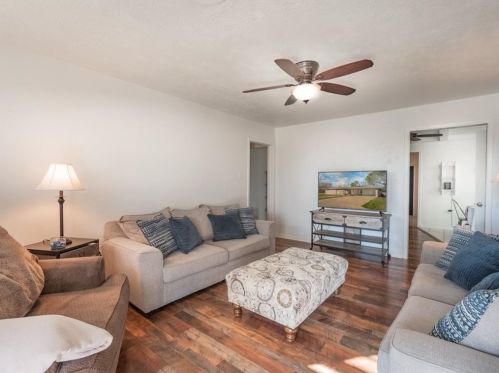1998 Crestridge St, Stephenville, TX 76401-2008