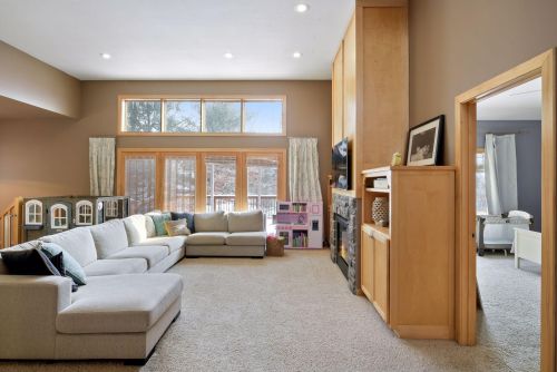 2479 Grey Eagle Cir, Saint Paul MN  55129-6221 exterior