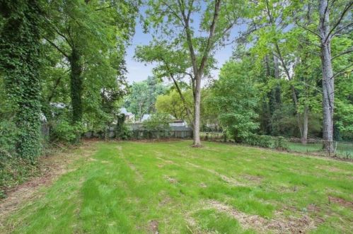 355 Laquita Dr, Atlanta GA  30315-6610 exterior