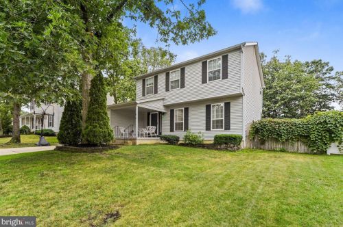 8 Crisfield Rd, Erial, NJ 08081-4313