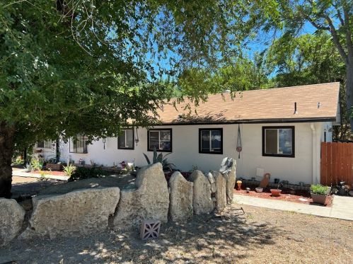 204 24th St, Lake Nacimiento, CA 93446-1465
