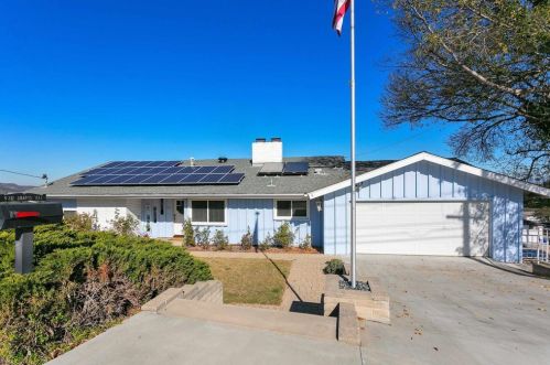 930 Sharon Way, El Cajon, CA 92020-1749
