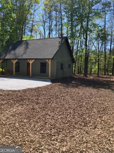 67 Hawkins Rd, Armuchee, GA 30105-2068