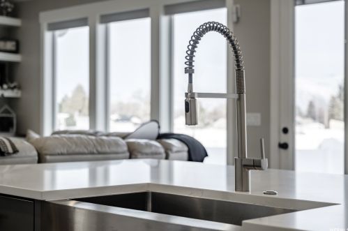 288 200, Wellsville UT 84339-9703 exterior