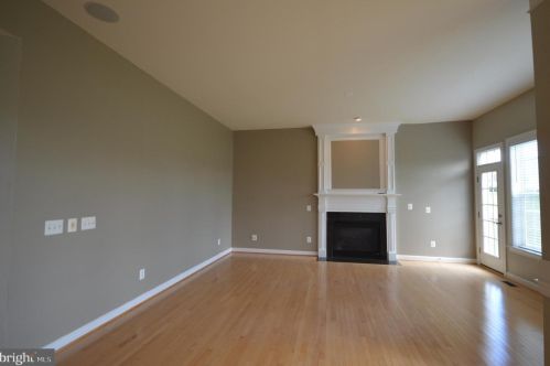 29 Pathfinder Ct, Shepherdstown WV  25443-3722 exterior