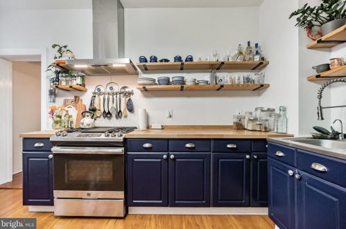 2630 Fillmore St, Philadelphia PA  19137-1709 exterior