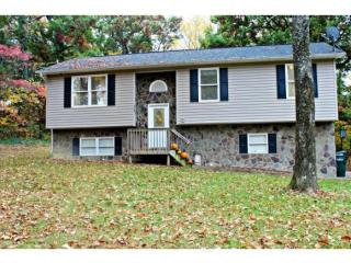 399 Hillcrest Dr, Greeneville, TN 37745-4152