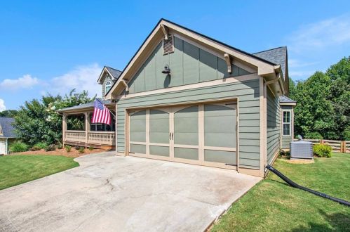 92 Robin Way, Jefferson, GA 30549-7279