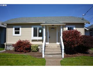 5609 Holgate Blvd, Portland OR  97206-3825 exterior