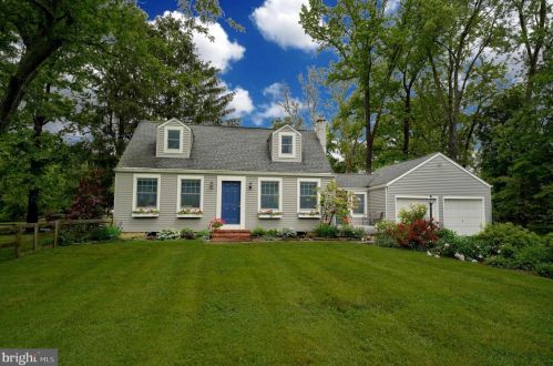 33 Wilder Ave, Princeton NJ  08540-6451 exterior