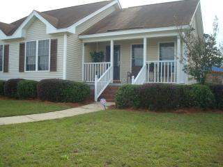 1333 Montego Ct, Albany, GA 31705-8014