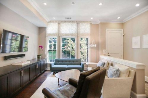 2930 Hermance Dr, Atlanta GA  30319-2704 exterior