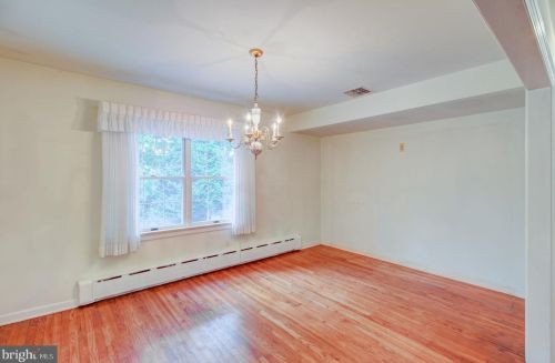 10 Clearview Ave, Trenton NJ  08619-1217 exterior