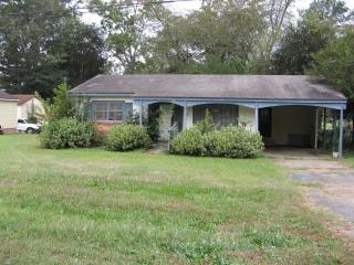 46 Liberty St, Reynolds, GA 31076-3018