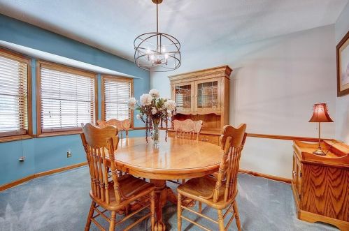 125 Oak Leaf Dr, Stockbridge GA  30281-4998 exterior