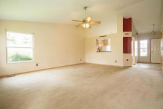 4849 Victory Ct, Columbus, OH 43231-8831