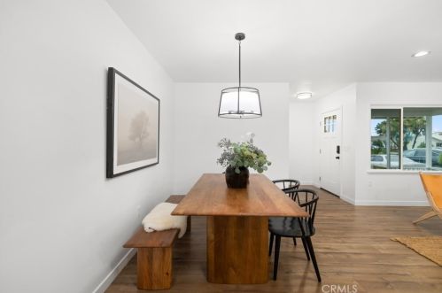 11609 Atkinson Ave, Hawthorne CA  90250-1827 exterior