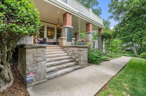 1065 High Point Dr, Atlanta, GA 30306-3234