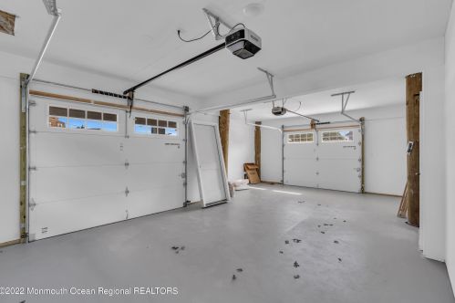 19 Sturgis Rd, Lavallette NJ 08735-2843 exterior