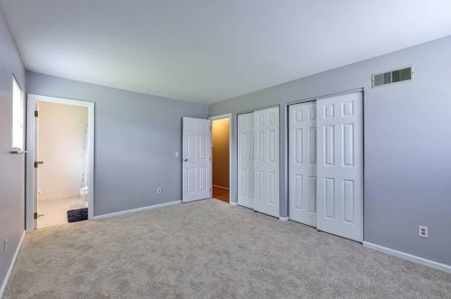 545 Bessinger Dr, Cincinnati OH 45240-3956 exterior