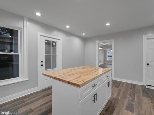 1105 Lehman St, Lebanon PA 17046-3875 exterior