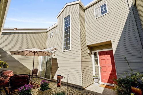 5589 Baldwin Way, Pleasanton, CA 94588-3682