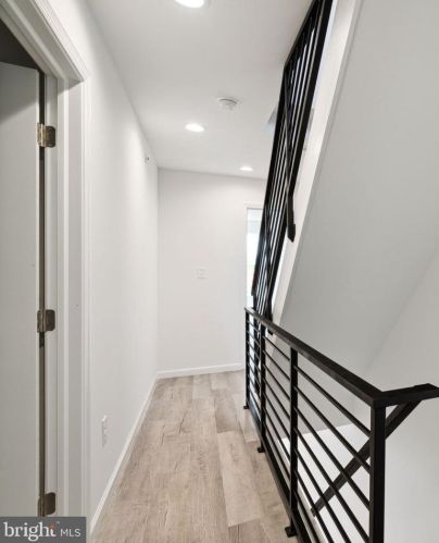 2543 11 St, Philadelphia PA  19133-1413 exterior