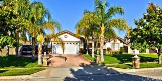 302 Amber Ct, Redlands, CA 92374-4266