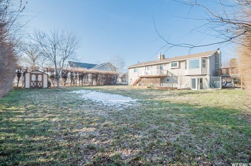 2327 Jordan Meadows Cv, Taylorsville UT exterior