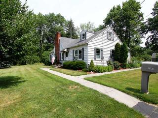 2103 Eastgate Rd, Toledo OH  43614-3041 exterior