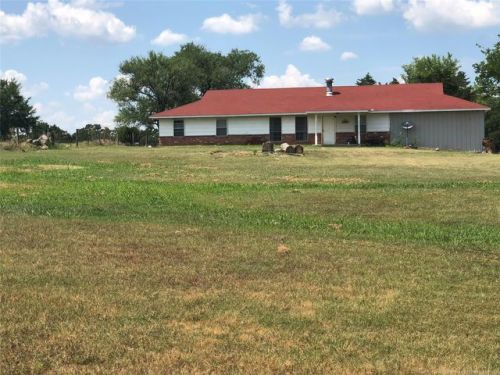 4701 Country Ln, Tishomingo, OK 73460-4427