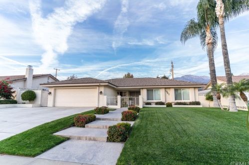 1067 Sullivan St, Upland, CA 91784-1820