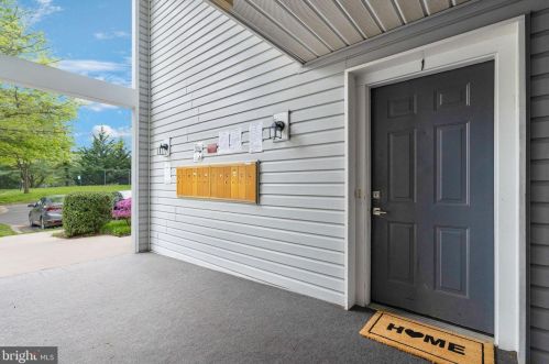 2701 Leaf Drop Ct, Silver Spring, MD 20906-6180