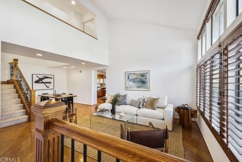9795 Bird Ct, Santa Ana, CA 92708-5859