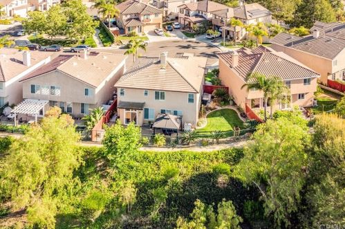 8735 Fallbrook Way, Anaheim CA  92808-3600 exterior