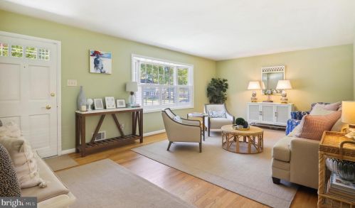 803 Cottonwood Dr, Severna Park, MD 21146-2813