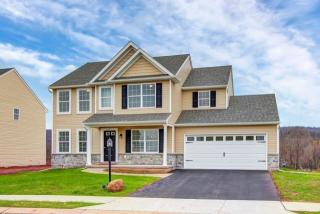 200 Andrew Dr, York, PA 17404-9407