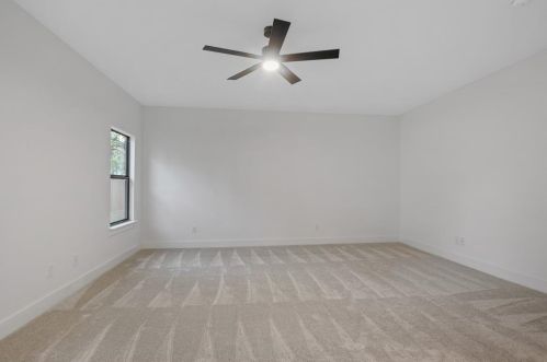 1821 Sylvania Ave, Fort Worth TX  76111-2740 exterior