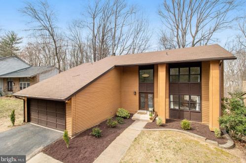 5708 Wood Duck Ct, Springfield, VA 22015-2919