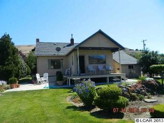 915 1st Aly, Asotin, WA