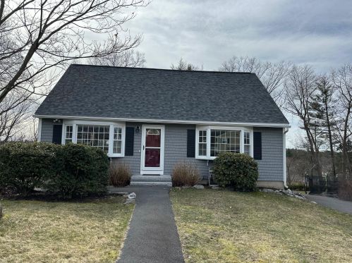 23 Pinehurst Ave, Nashua, NH 03062-3231