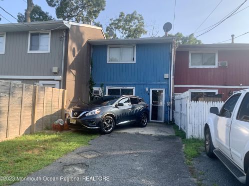 1203 Washington Ave, Tinton Falls NJ  07712-6346 exterior