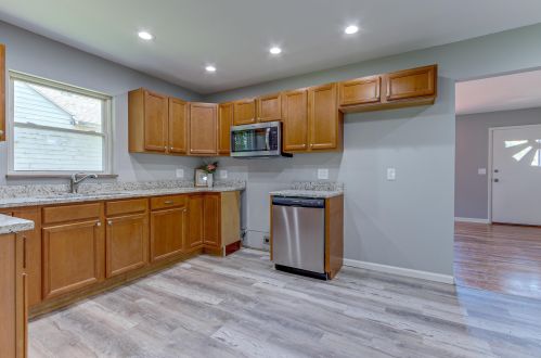 1601 Home Rd, Springfield OH  45503-2407 exterior