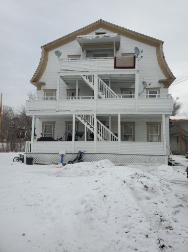 30 Elm St, Carroll, NH 03598-3036