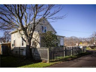 34 Crouch Rd, Branford, CT 06405-5313