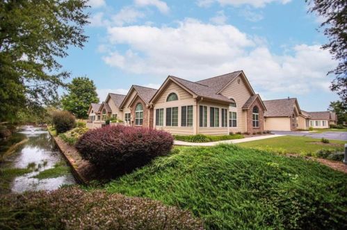 302 Silver Summit Dr, Conyers, GA 30094-6885