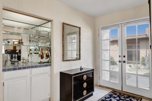 33 Majorca Dr, Rancho Mirage, CA 92270-3823