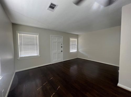 1232 San Felipe St, Angleton TX  77515-5406 exterior